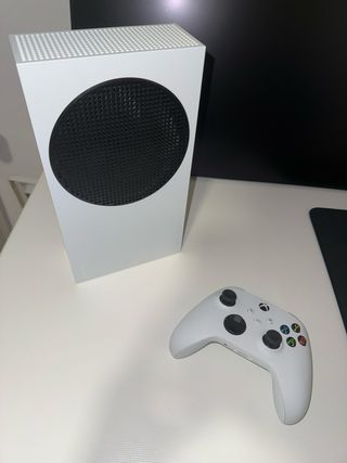Xbox Series S + Mando Original Blanco 