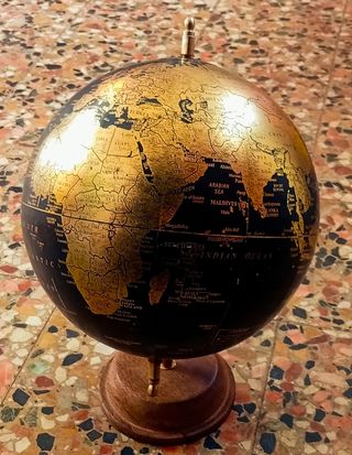 Mappamondo da tavolo