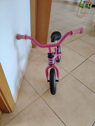 Bici de aprendizaje Chicco Pink Arrow