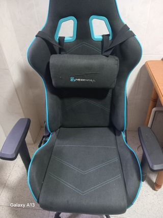 Sillón Gamer Newskill Negro y Azul