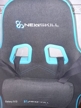 Sillón Gamer Newskill Negro y Azul