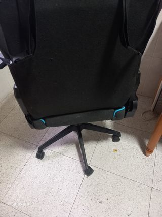 Sillón Gamer Newskill Negro y Azul