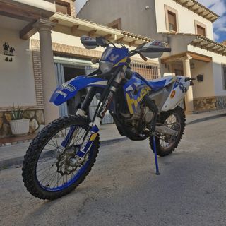 Moto de cross/enduro husaberg