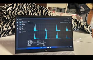 Portátil HP Pavilion 15 i5 8ªGen 8GB RAM SSD W11