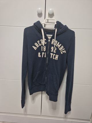 Sudadera Abercrombie & Fitch azul mujer