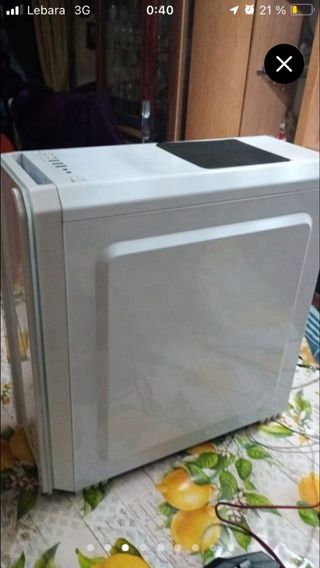 Leer bien! 
se vende pc completo, Para piezas! 
