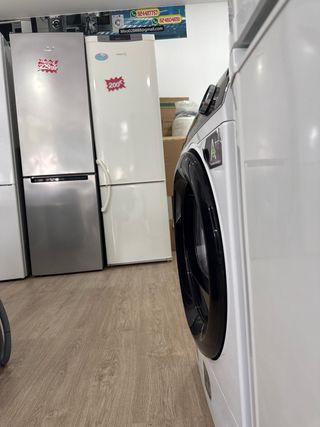 Secadora Haier Bomba de Calor A++