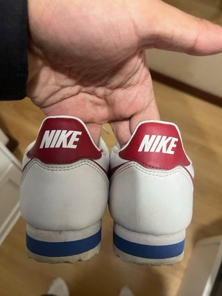 Nike Cortez Talla 41 Blancas y Rojas