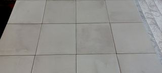 Hidráulico gris liso.