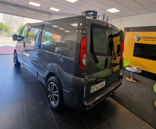Opel Vivaro  2013