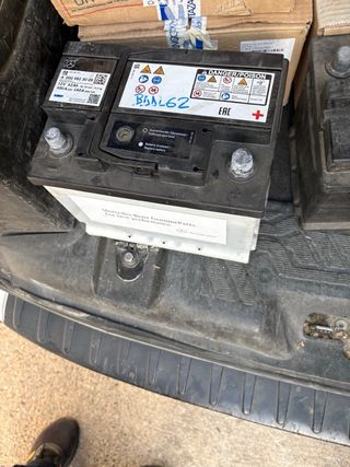 Batería Coche Mercedes A 000 982 30 08