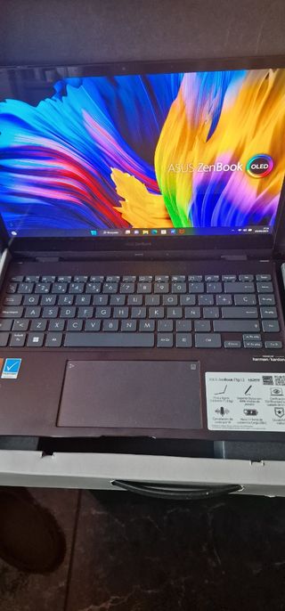 ASUS ZenBook 13.3 i7-1165G7 16GB RAM Táctil 2 en 1