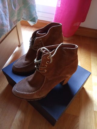 Botines Massimo Dutti Marrones