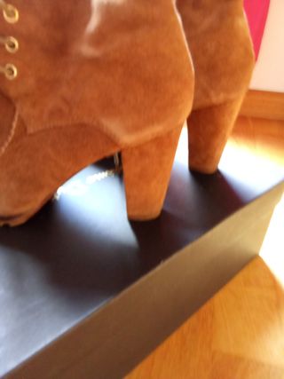 Botines Massimo Dutti Marrones