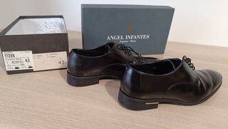 Zapatos Angel Infantes Talla 43 Negros