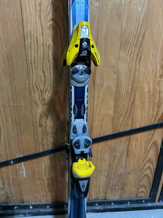 Esquís Atomic BetaCarv X 1.8m