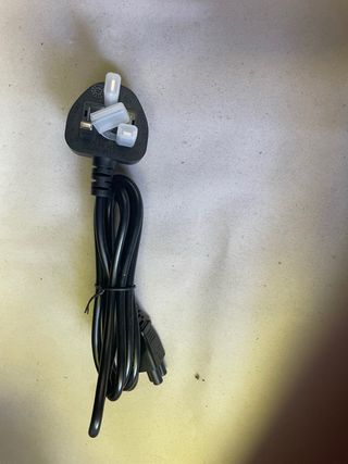 24 Cables  de alimentación de 3 clavijas linetek