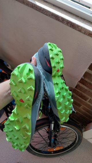 Salomon talla 42 gris/verde