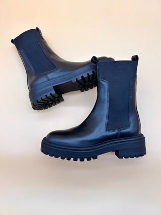 Botines  Chelsea Massimo Dutti Negras Nuevas
