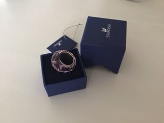 Anillo Swarovski Rosa y Dorado con Caja