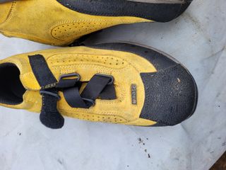 Zapatos de trabajo Base amarillos y negros