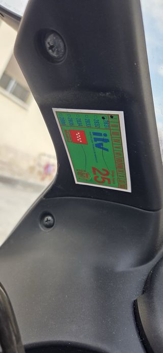 Daelim RoadWin 125 R 