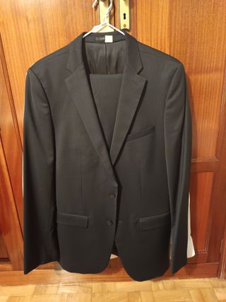 Traje Zara Negro Americana y Pantalón.