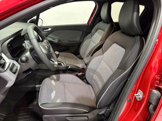 Renault Clio TCe Techno 67kW 