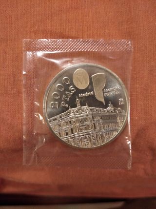 Moneda 2000 Pesetas FMI Madrid