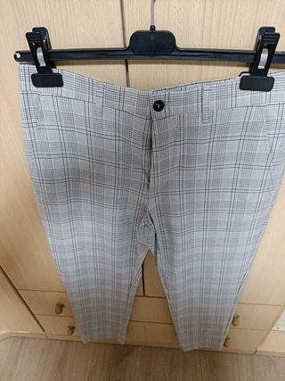 Pantalón Zara Cuadros Gris