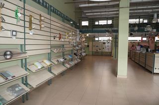 Amplio local comercial en Avilés