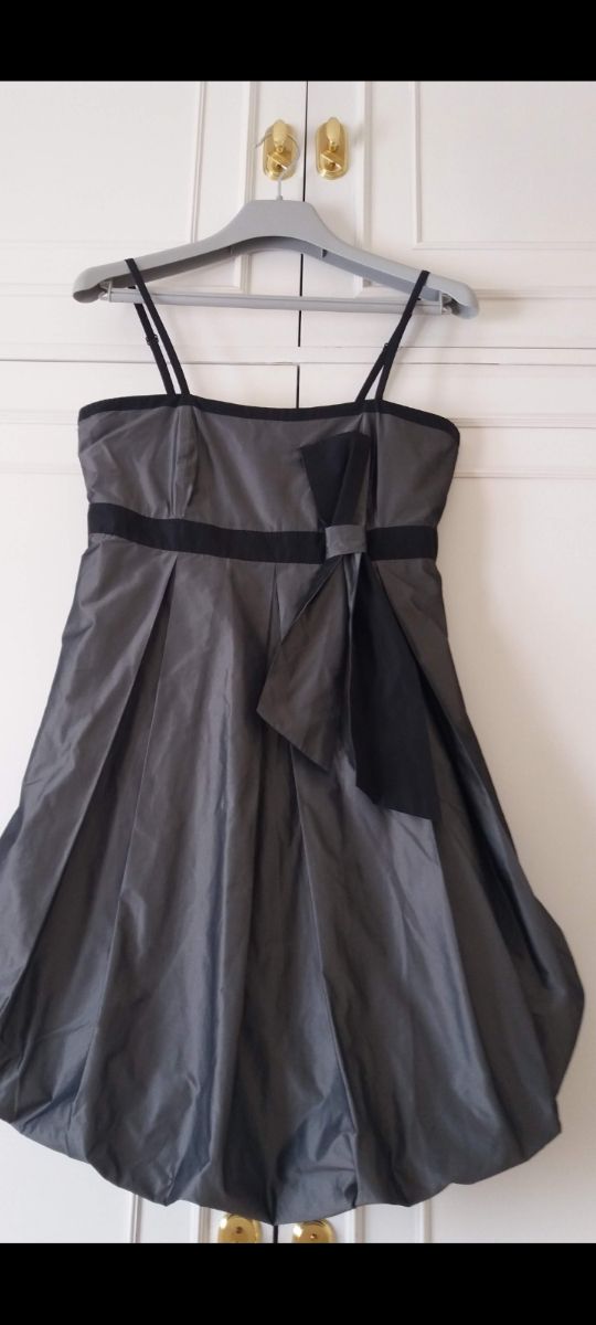 Vestido fiesta juvenil gris y negro