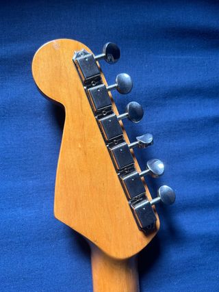 Guitarra Stagg Stratocaster o cambio por bajo