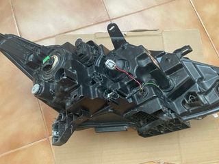 Faro delantero Izquierdo Nissan Qashqai