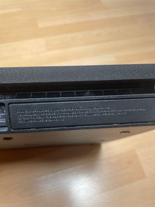 PS4 Slim Sony Negra