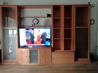 Mueble de salón modular madera y cristal