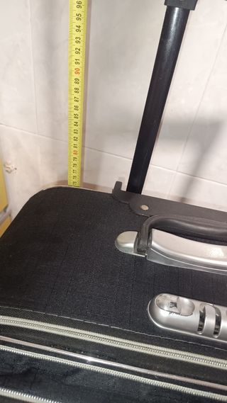 Maletas grande y pequeña
Las dos 25€ oferta 