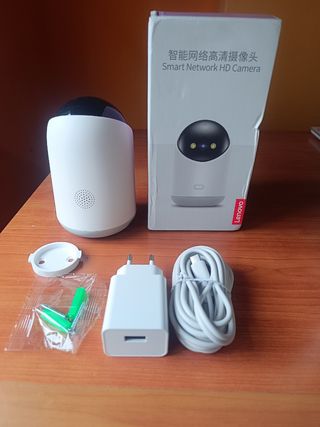 Cámara Smart HD Lenovo 5MP y tarjeta de 64G