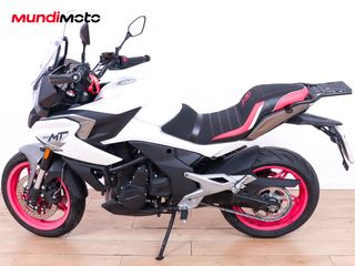 CFMOTO 700MT