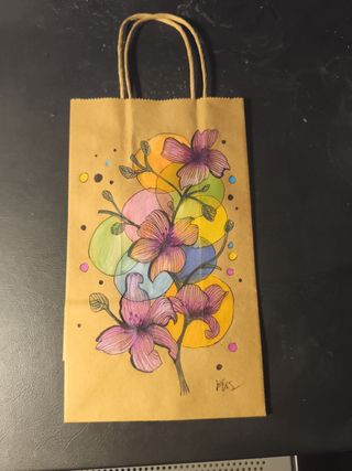 Bolsa de regalo kraft decorada