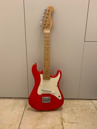 Guitarra Roja y Blanca