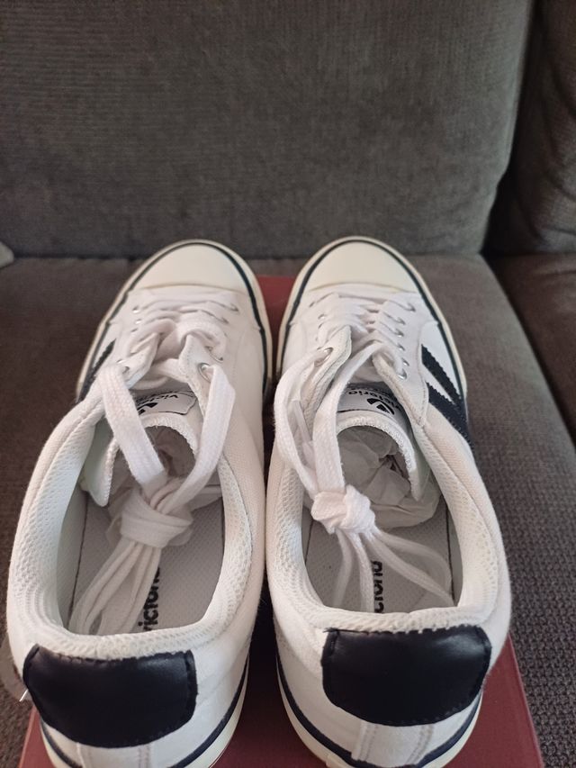 Victoria Basket Unisex Tribu Lona Azul/Blanco