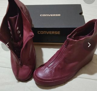 Zapatillas Converse con tacón interno