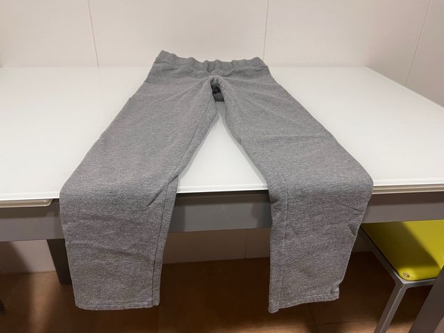 Pantalón chándal gris felpa 10-11 años