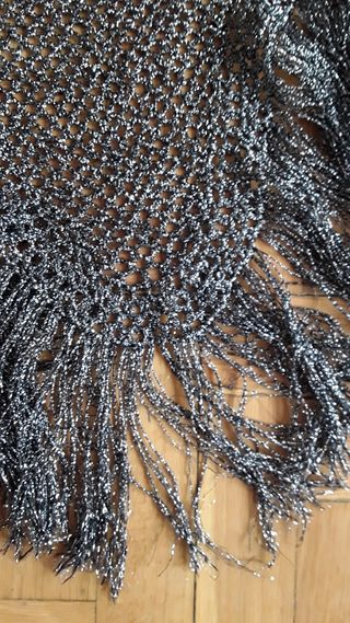 Toquilla para fiesta o ceremonia.