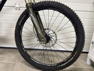 Bicicleta Enduro Specialized Negra