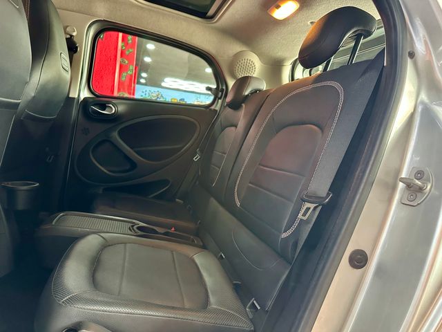 SMART Forfour BRABUS XCLUSIVE Twinamic 109cv