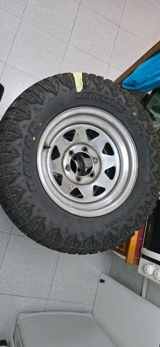 Ruedas completas Radar Renegade R/T