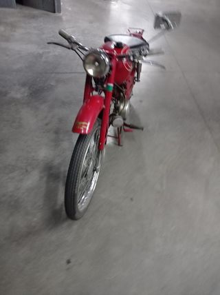 Moto Guzzi Cardellino 75cc, 1970 ITV recién pasada