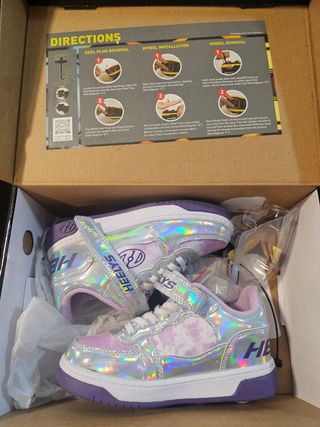 Zapatillas con ruedas de niña marca HEELYS 